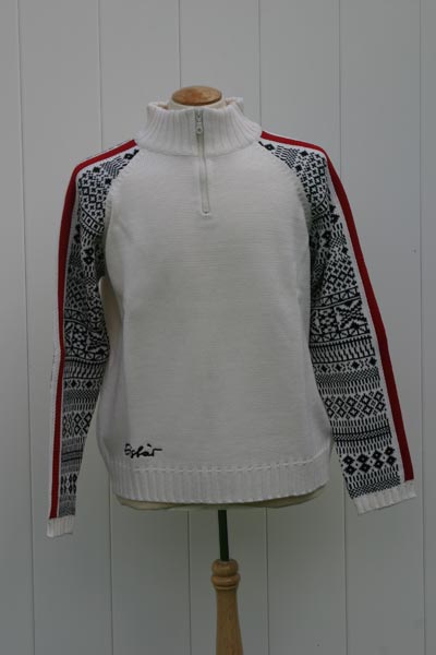 Venedig - perfect match to the Challenge hat, Elias cap or just wear it as is.
- White