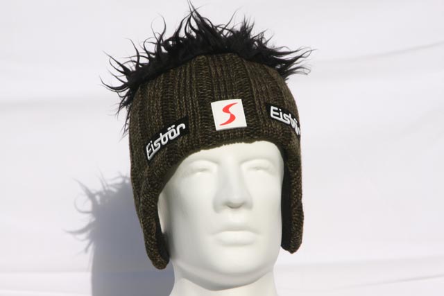 Gisbert - similar to Cockers but with a great knit to the hat. - Grey / Grey