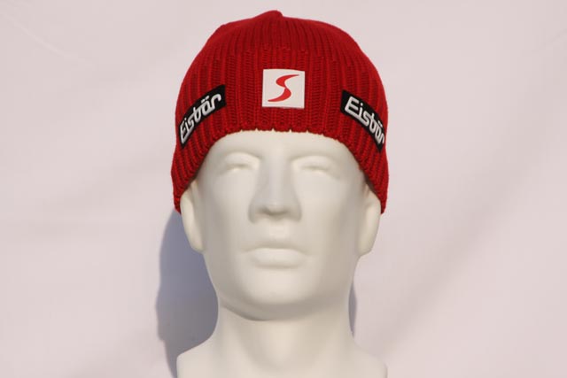Trash - awesome weave in knit and latest style of hat for all - red